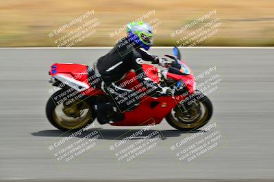 media/May-31-2025-Classic Track Day (Sat) [[da23ab3028]]/Group C/Session 4 (Turns 4 and 6)/